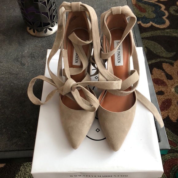 Steve Madden Lace Up Ribbon Suede Platform Heels - Picture 4 of 4
